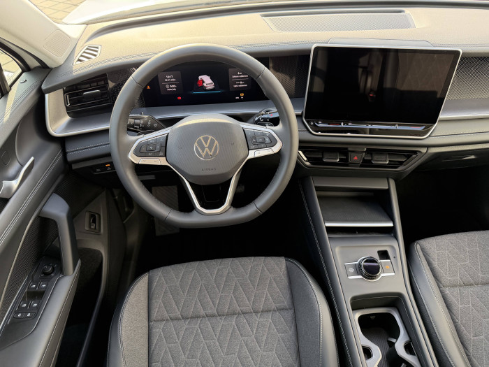 Volkswagen Tayron People 7DSG mHEV 1,5eTSi / 110kW na operativní leasing