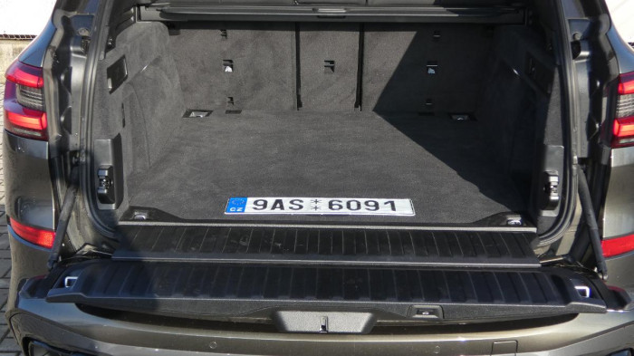 BMW X5 30d xDrive M Sport na operativní leasing