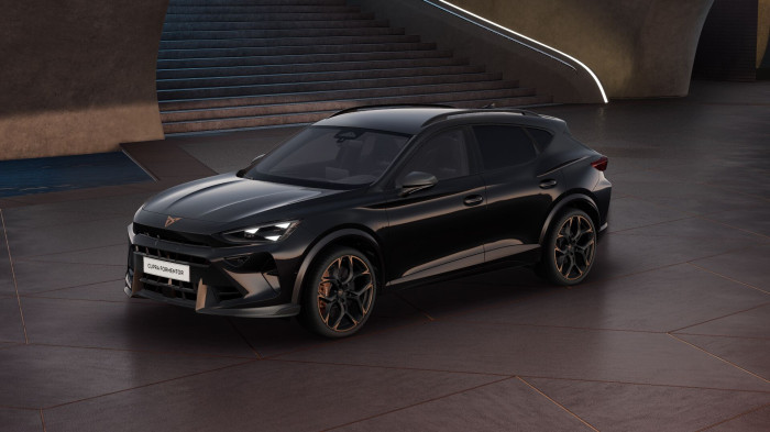 Cupra Formentor VZ5 2.5 TSI 390k DSG 4WD na operativní leasing