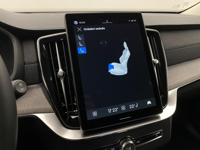 Volvo XC90 T8 AWD Plug-in BRIGHT PLUS 7m na operativní leasing