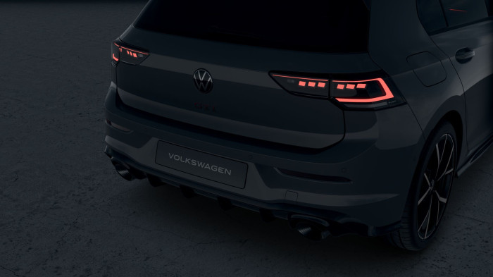Volkswagen Golf GTI Clubsport 2,0 TSI 221 kW 7DSG na operativní leasing