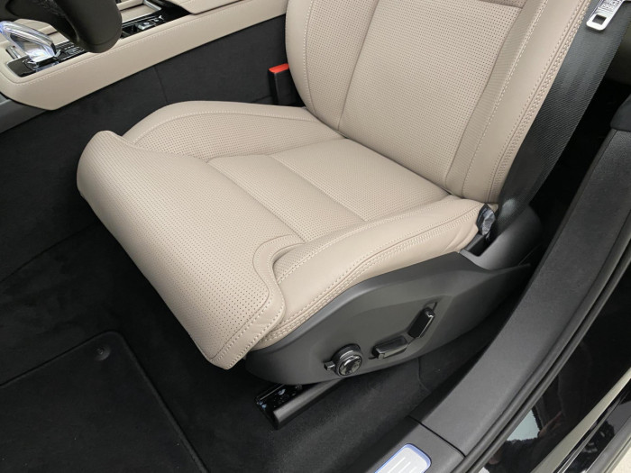 Volvo XC90 T8 AWD Plug-in BRIGHT ULTRA na operativní leasing