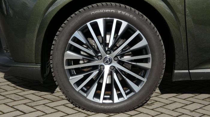 Lexus RX 350h 2.5 HEV 4x4 E-Four e-CVT Execu na operativní leasing