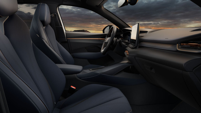 CUPRA Terramar 2.0 Tsi 4wd 150 kW Dsg automat 4x4 na operativní leasing