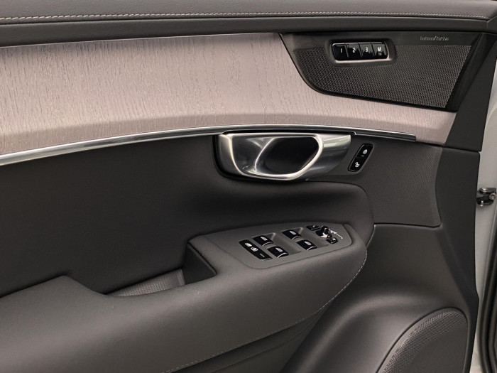 Volvo XC90 B5 AWD AUT BRIGHT PLUS 7míst na operativní leasing