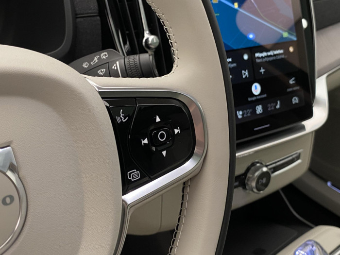 Volvo XC90 B5 AWD AUT BRIGHT PLUS 7míst na operativní leasing