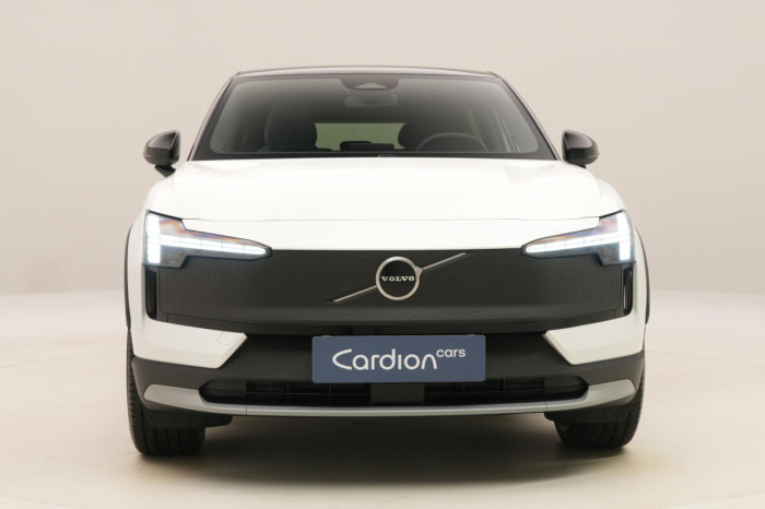 Volvo EX30 CROSS COUNTRY P5 LONG R. PLUS na operativní leasing