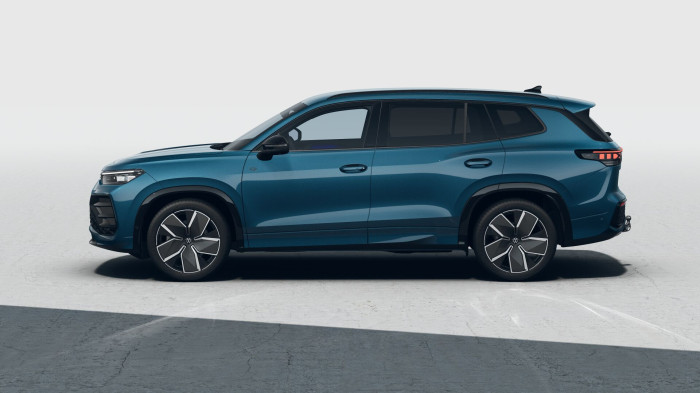 Volkswagen Tayron R-Line People 1,5 eTSI 110kW mHEV na operativní leasing