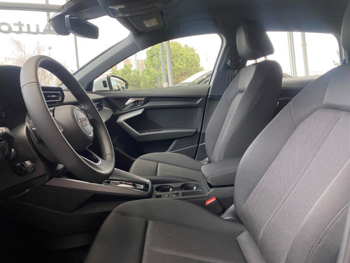 Audi A3 Spb 35 TFSI Stronic na operativní leasing