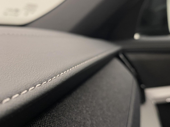 Volvo XC90 B5 AWD AUT BLACK EDITION PLUS na operativní leasing