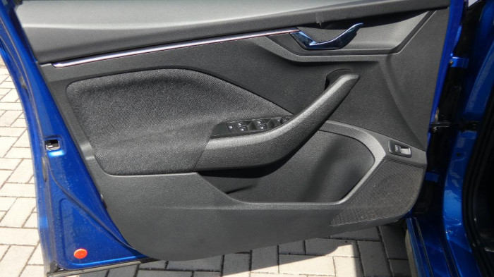 Škoda Kamiq 1.0 TSI 85kW First Edition DSG na operativní leasing