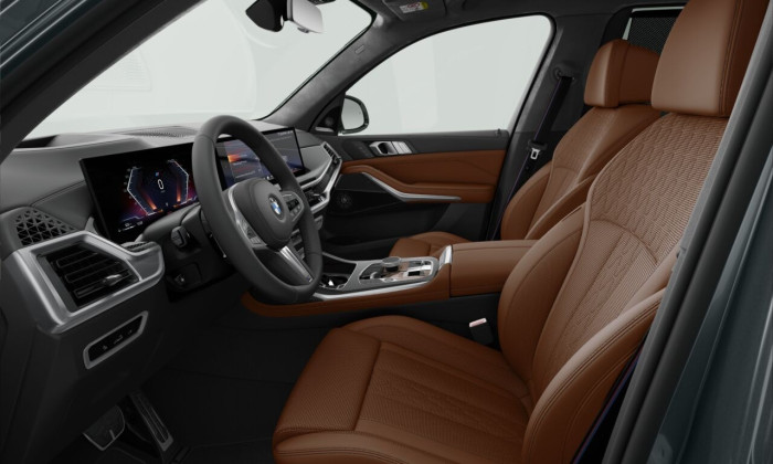 BMW X7 40d xDrive  na operativní leasing