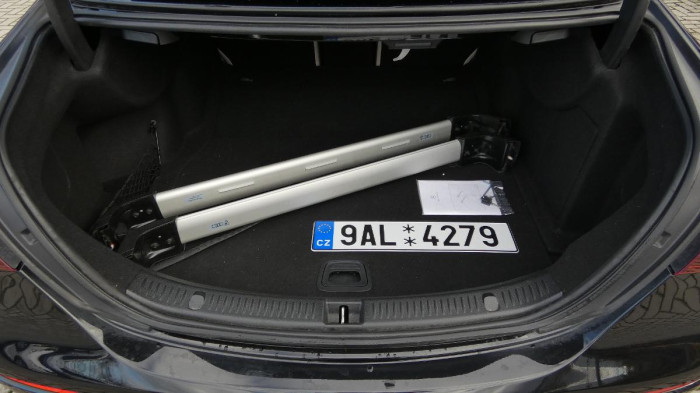 Mercedes-Benz Třídy E 400d 4MATIC Avantgarde na operativní leasing