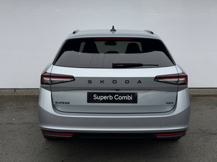 Škoda Superb Combi Sportline DSG 2,0TDI / 142kW na operativní leasing