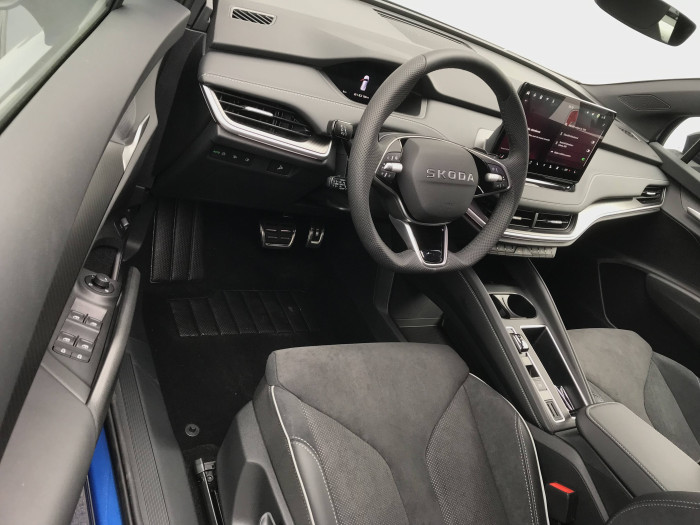 Škoda Elroq Sportline 60 63 kWh   / 150kW na operativní leasing