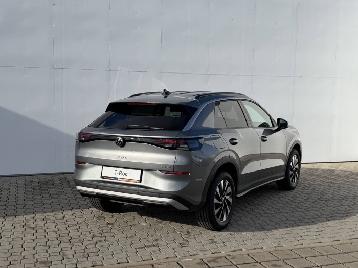Volkswagen T-Roc Life 7DSG 1,5eTSI / 85kW na operativní leasing