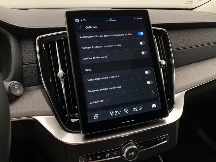 Volvo XC90 B5 AWD AUT DARK PLUS 7míst na operativní leasing