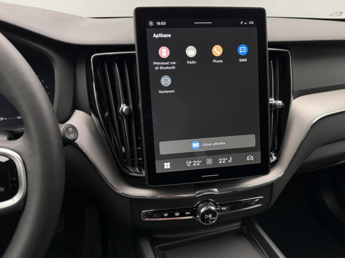 Volvo XC60 B5 AWD AUT CORE na operativní leasing