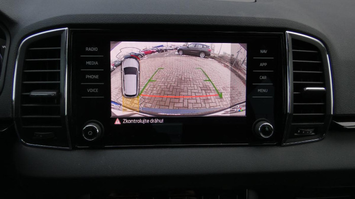 Škoda Karoq 1,5 TSI DSG Style na operativní leasing