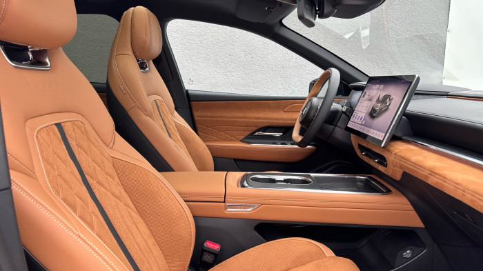 Mazda 6e 68.8 kWh Takumi Plus - Jet Black na operativní leasing