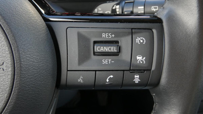 Nissan X-Trail e-POWER e-FORCE 4WD - 213 k CO na operativní leasing