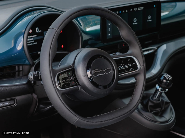 Fiat 500 La Prima 1.0 BSG Hybrid 48 kW Benzín Manuální převodovka na operativní leasing