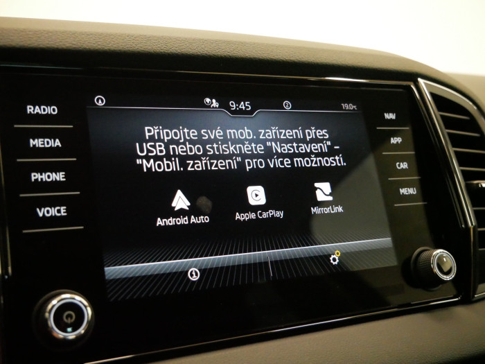 Škoda Karoq 2.0 TDI 85 kW DSG  Ambition na operativní leasing