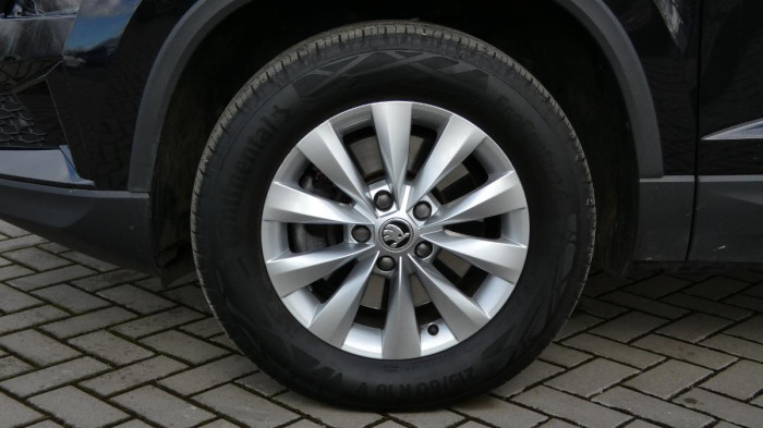 Škoda Karoq 1,5 TSI Ambition DSG na operativní leasing