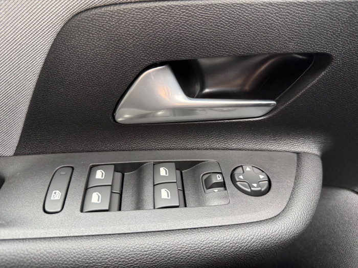 Opel Mokka  HIT MT6 1,2 TURBO / 100kW na operativní leasing