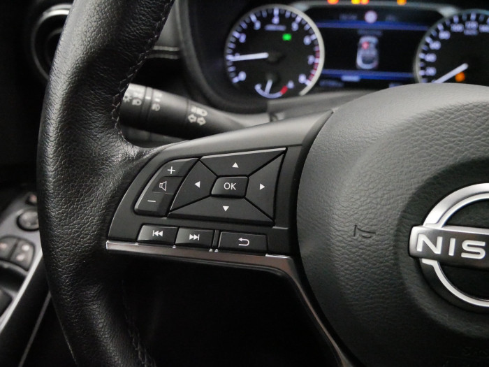 Nissan Juke 1.0 DIG-T 84 kW N-Connecta na operativní leasing