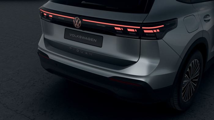 Volkswagen Tiguan People 1,5 TSI 150 kW eHybrid na operativní leasing