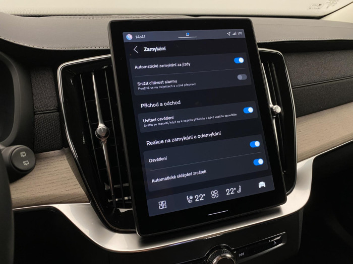 Volvo XC90 B5 AWD AUT BRIGHT PLUS 7míst na operativní leasing