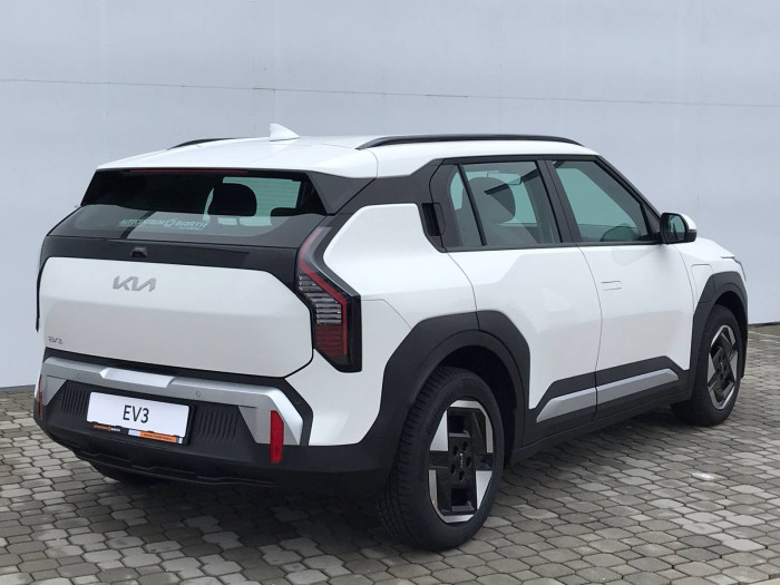 KIA EV3 AIR 4x2 Synchronní AC elektromotor / 150kW na operativní leasing