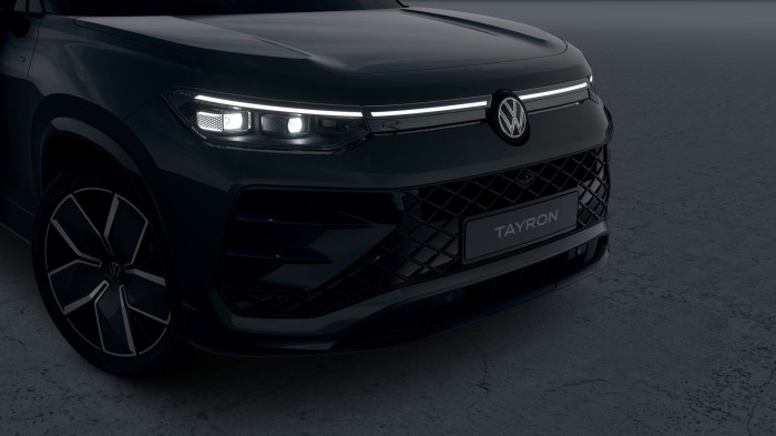 Volkswagen Tayron R-Line People 150 kW eHybrid na operativní leasing