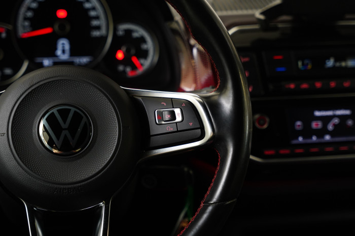 Volkswagen up! 1.0 TSI 85 kW GTI na operativní leasing