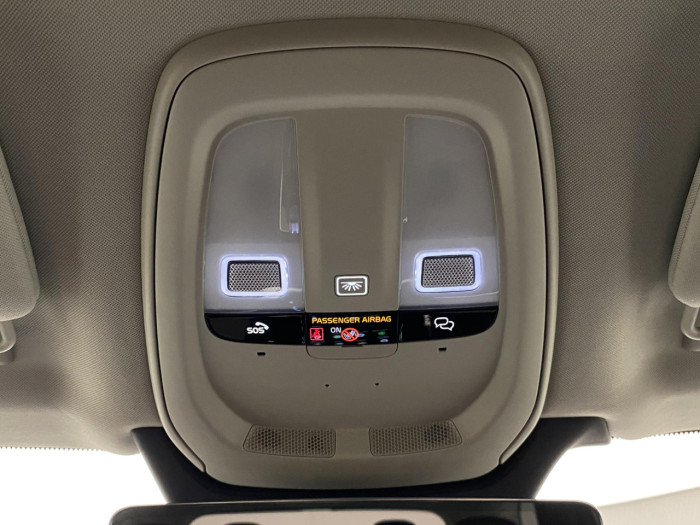 Volvo XC90 B5 AWD AUT BRIGHT PLUS na operativní leasing