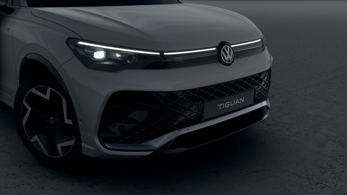 Volkswagen Tiguan R-Line 1,5 eTSI 110 kW mHEV na operativní leasing