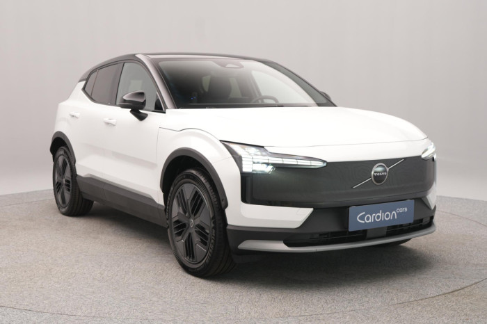 Volvo EX30 CROSS COUNTRY P8 TWIN PLUS na operativní leasing