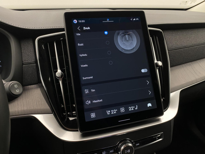 Volvo XC90 B5 AWD AUT DARK PLUS 7míst na operativní leasing