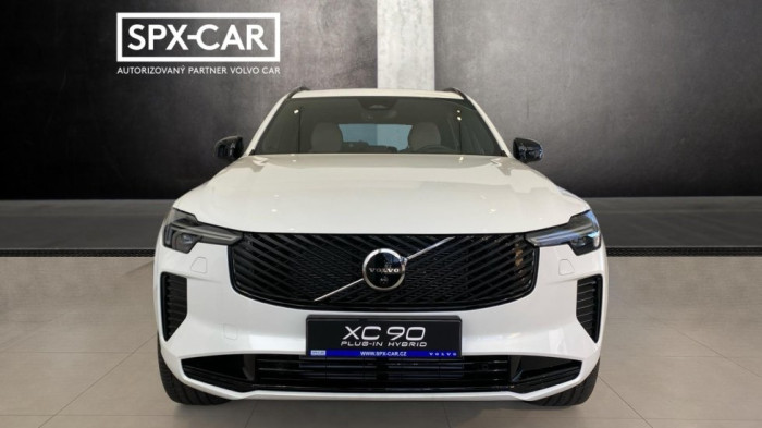 Volvo XC90 ULTRA DARK, T8 AWD, 228+107 kW / 310+145 HP na operativní leasing