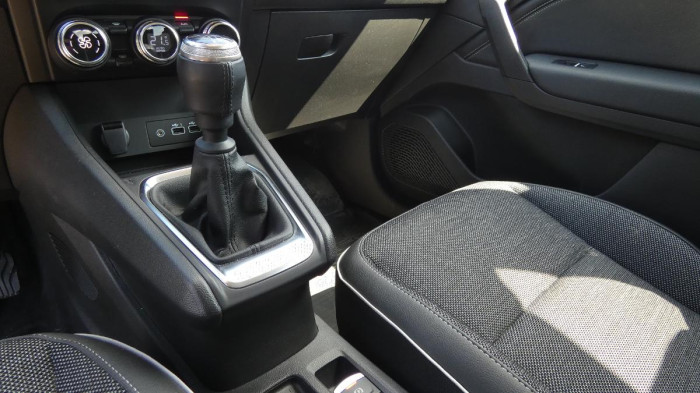 Škoda Superb 2.0 TDI 142kW 4x4 L&K Combi DS na operativní leasing