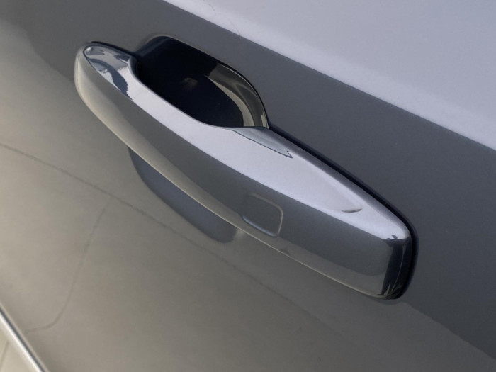Volvo XC90 T8 AWD Plug-in BRIGHT PLUS 7m na operativní leasing