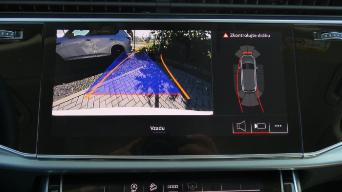 Audi Q7 45 TDI quattro tiptronic na operativní leasing