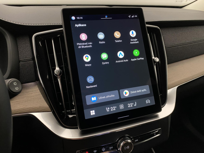 Volvo XC90 B5 AWD AUT DARK PLUS 7míst na operativní leasing