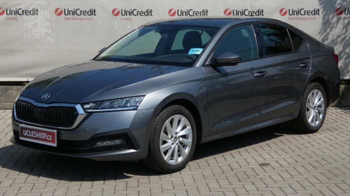 Škoda Octavia 2,0 TDI 85kW Fresh na operativní leasing