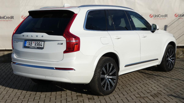Volvo XC90 B5 AWD Plus Bright 7 míst na operativní leasing