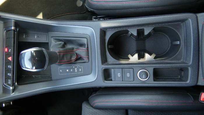 Audi Q3 Sportback 40 TFSI quattro S li na operativní leasing