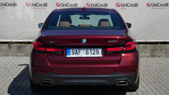 BMW Řada 5 540i xDrive M Sport na operativní leasing