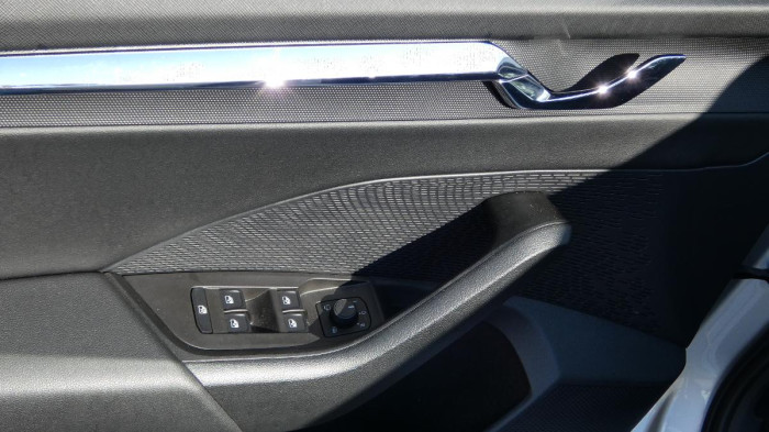 Škoda Octavia Combi 2,0 TDI Style DSG 110 kW na operativní leasing