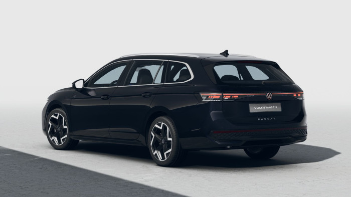 Volkswagen Passat R-Line People 2,0 TDI 142 kW 4MOT na operativní leasing